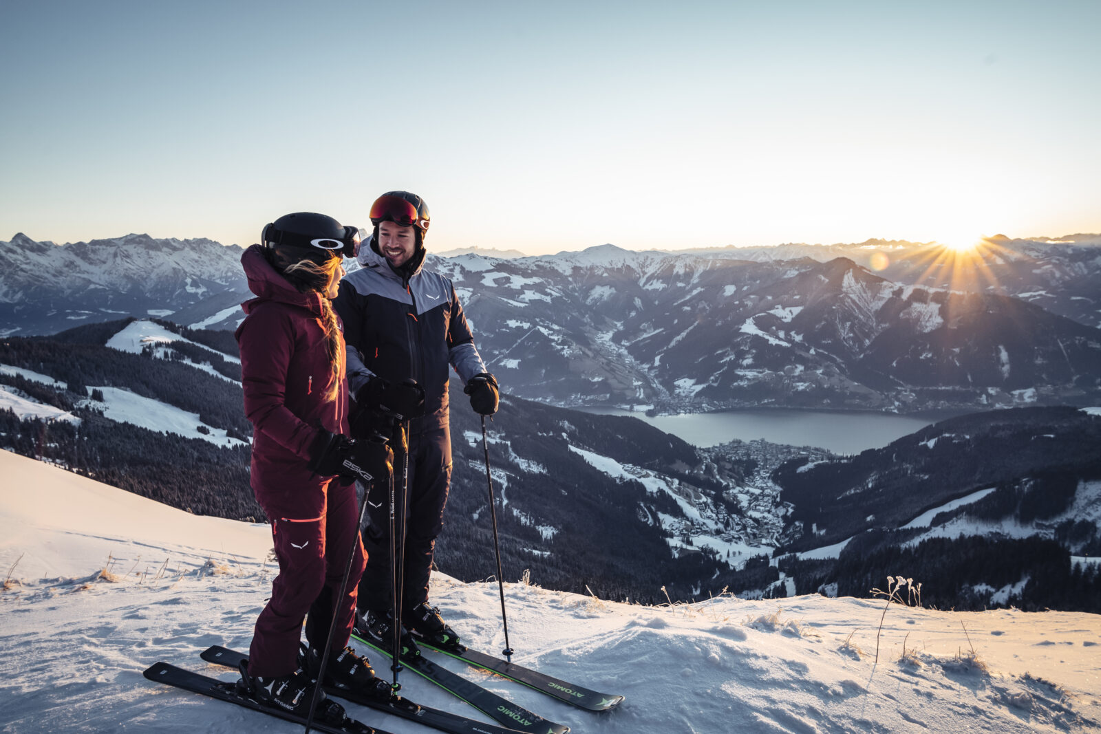 <p><em>Willkommen</em><br />
zum Skifahren auf der Schmittenhöhe</p>